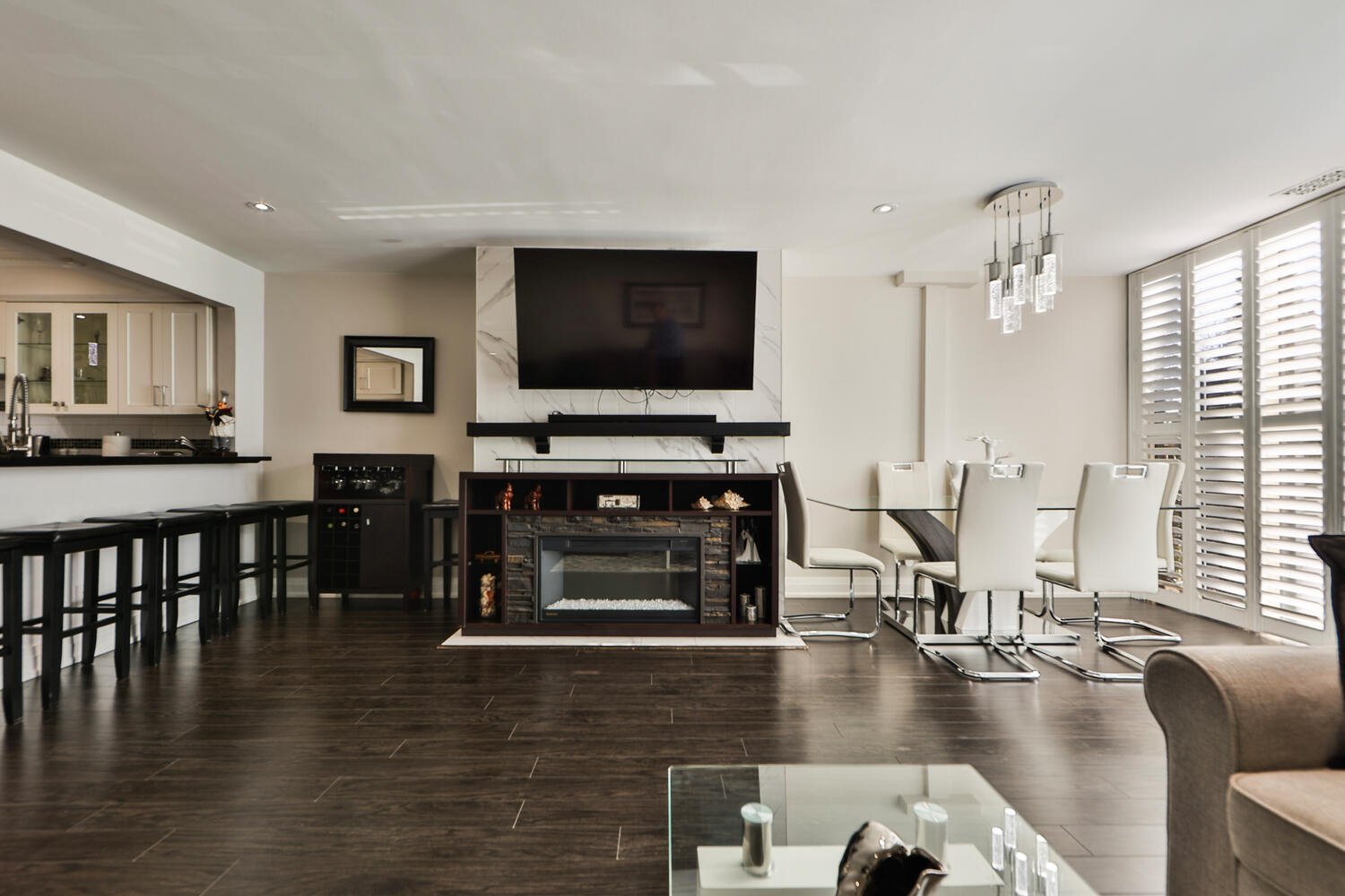 100 Arbors #8 Woodbridge