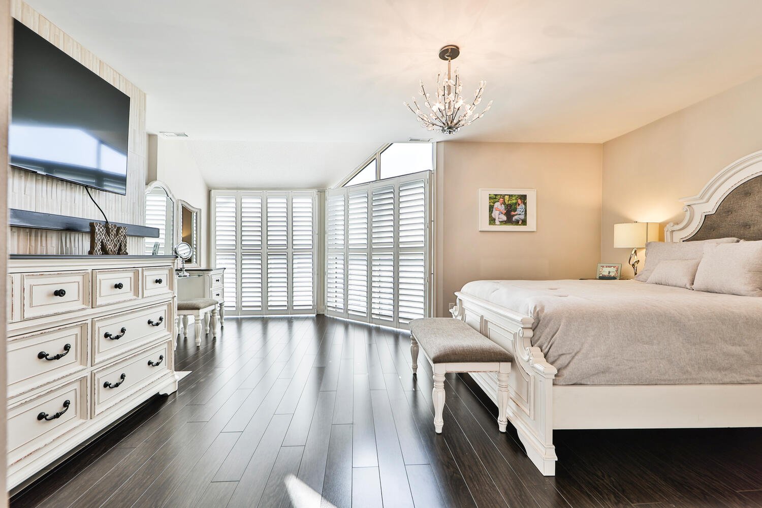 100 Arbors #8 Woodbridge