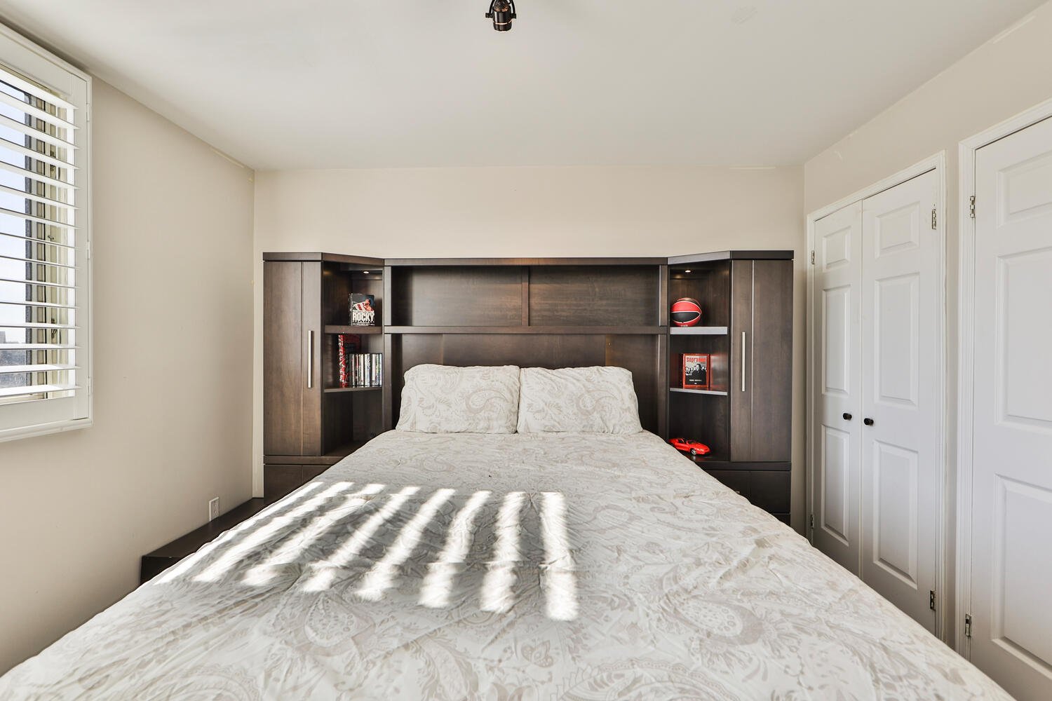 100 Arbors #8 Woodbridge